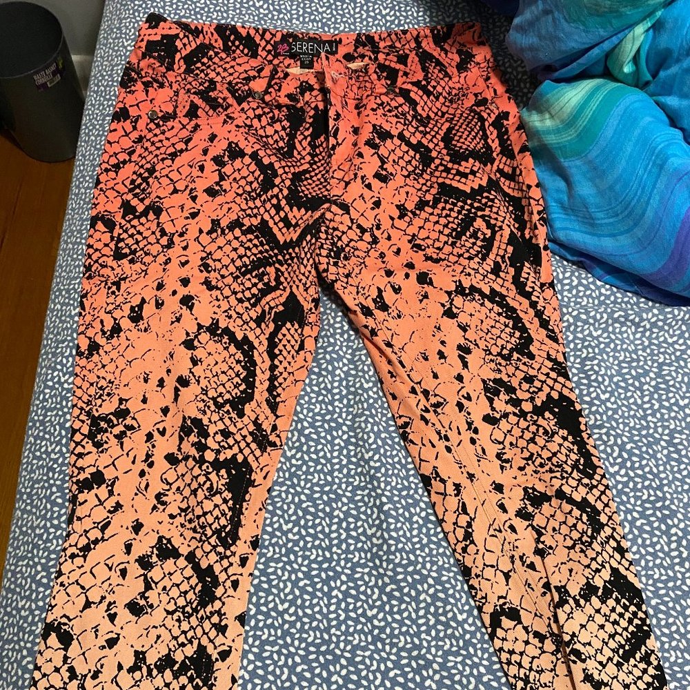 2b Bebe snakeprint jeans